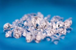comment savoir si votre diamant est naturel ou de laboratoire (lab-grown)?