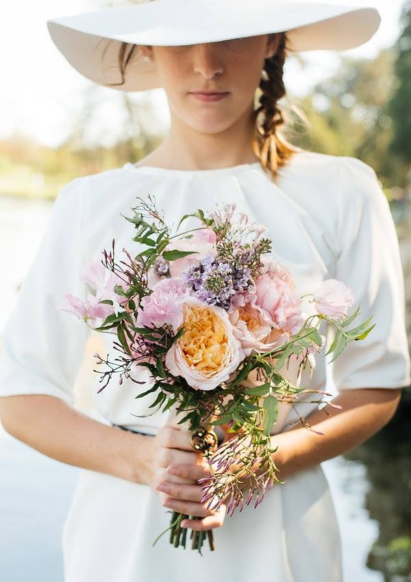 bouquet-mariee-mariage-reflets-fleurs-millemariages
