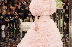 Robe de mariée Chanel portée par Lily-Rose Depp