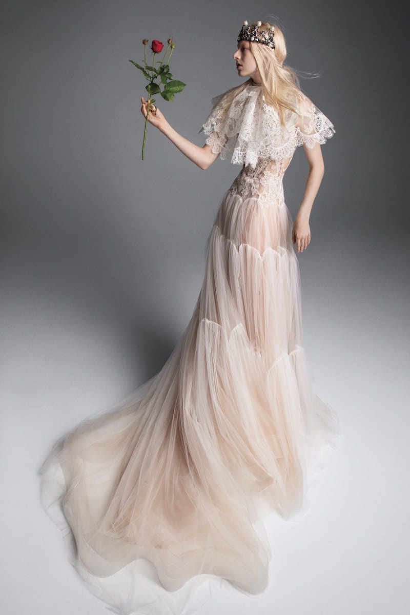 VERA-WANG-FALL-2019-BRIDAL-COLLECTION-4 millemariages.com , Mille Mariages Magazine - France