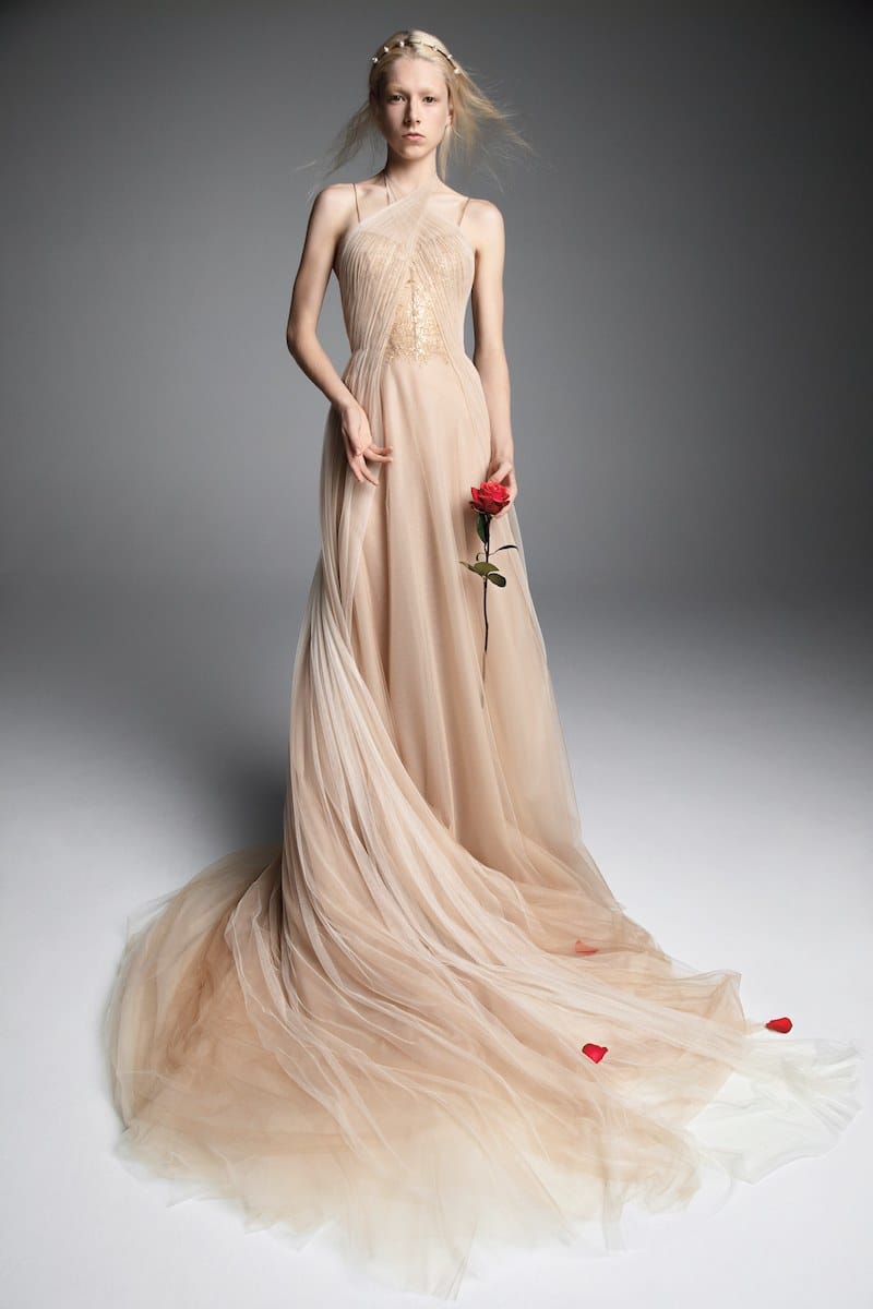 VERA-WANG-FALL-2019-BRIDAL-COLLECTION-7 millemariages.com - Mille Mariages Magazine - Paris
