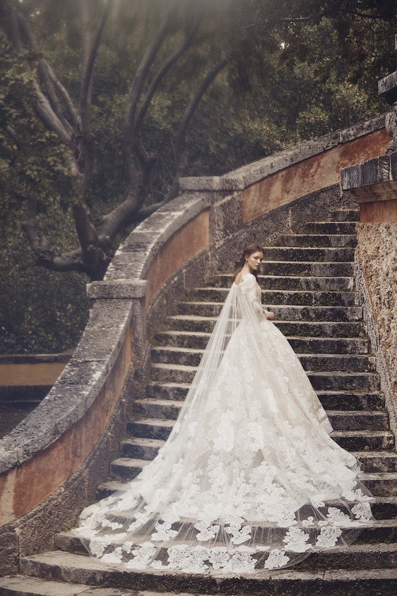 robe-de-mariee-monique-lhuillier-collection-mariage-bridal-printemps-2020-millemariages-15