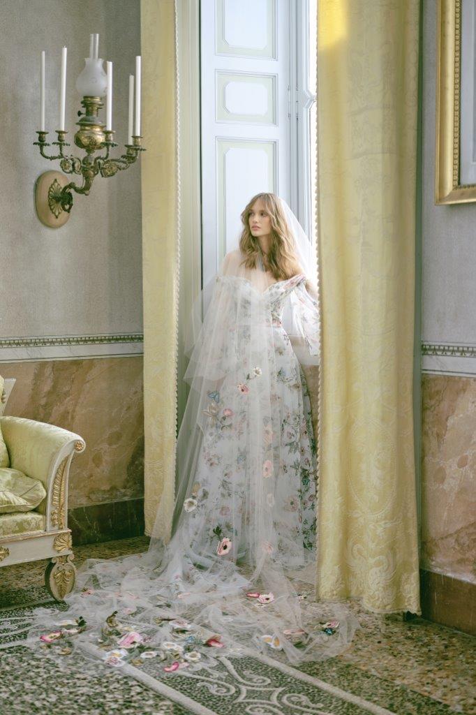 robe de mariée Monique Lhuillier collection mariage automne 2020 pour mille mariages robe n°1